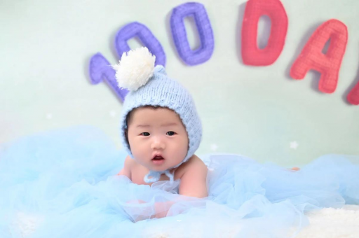 七台河宝宝喜欢搓脚 七台河宝宝喜欢搓脚